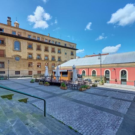Atalaya Sobre El Casco Antiguo By Clabao Pamplona Exterior foto